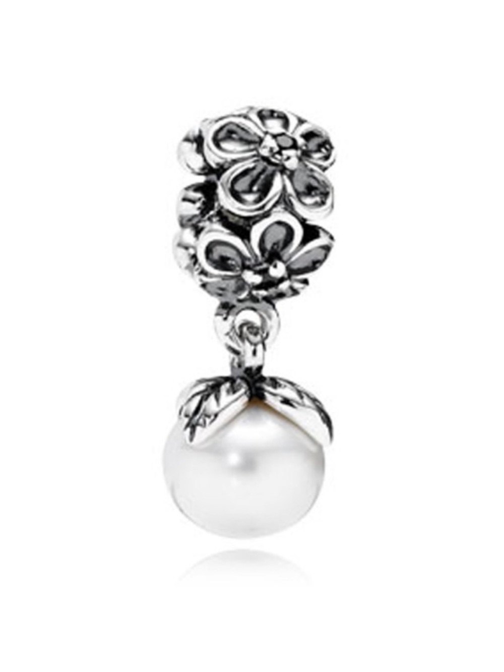🔥CCO FLASH SALE🔥Pandora Forever Bloom Pearl dangle charm with black cz